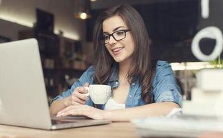 娱乐吃瓜酱大学生现状,揭秘当代大学生“吃瓜”现象